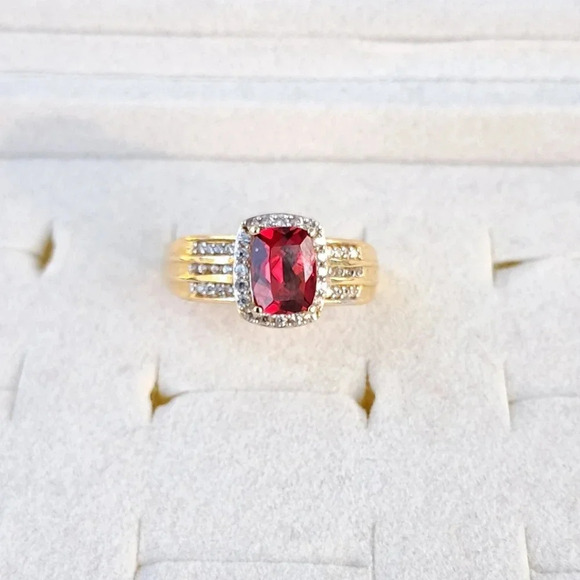 Padparadscha Sapphire & Natural White Zircon Ring